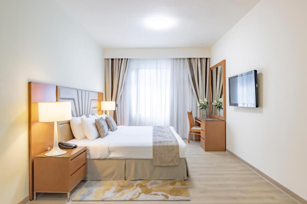 Golden Sands Suites Dubai Luaran gambar