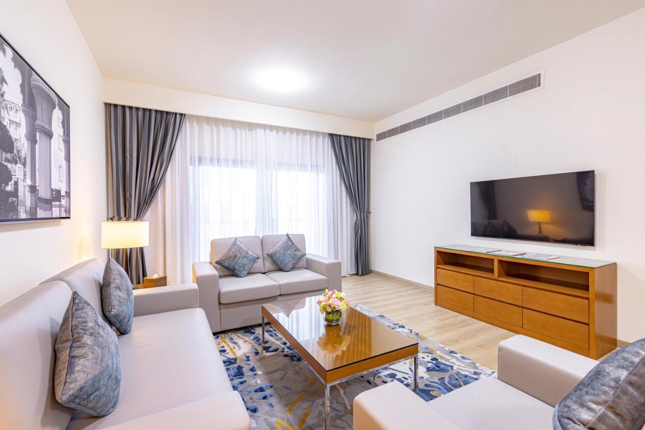 Golden Sands Suites Dubai Luaran gambar