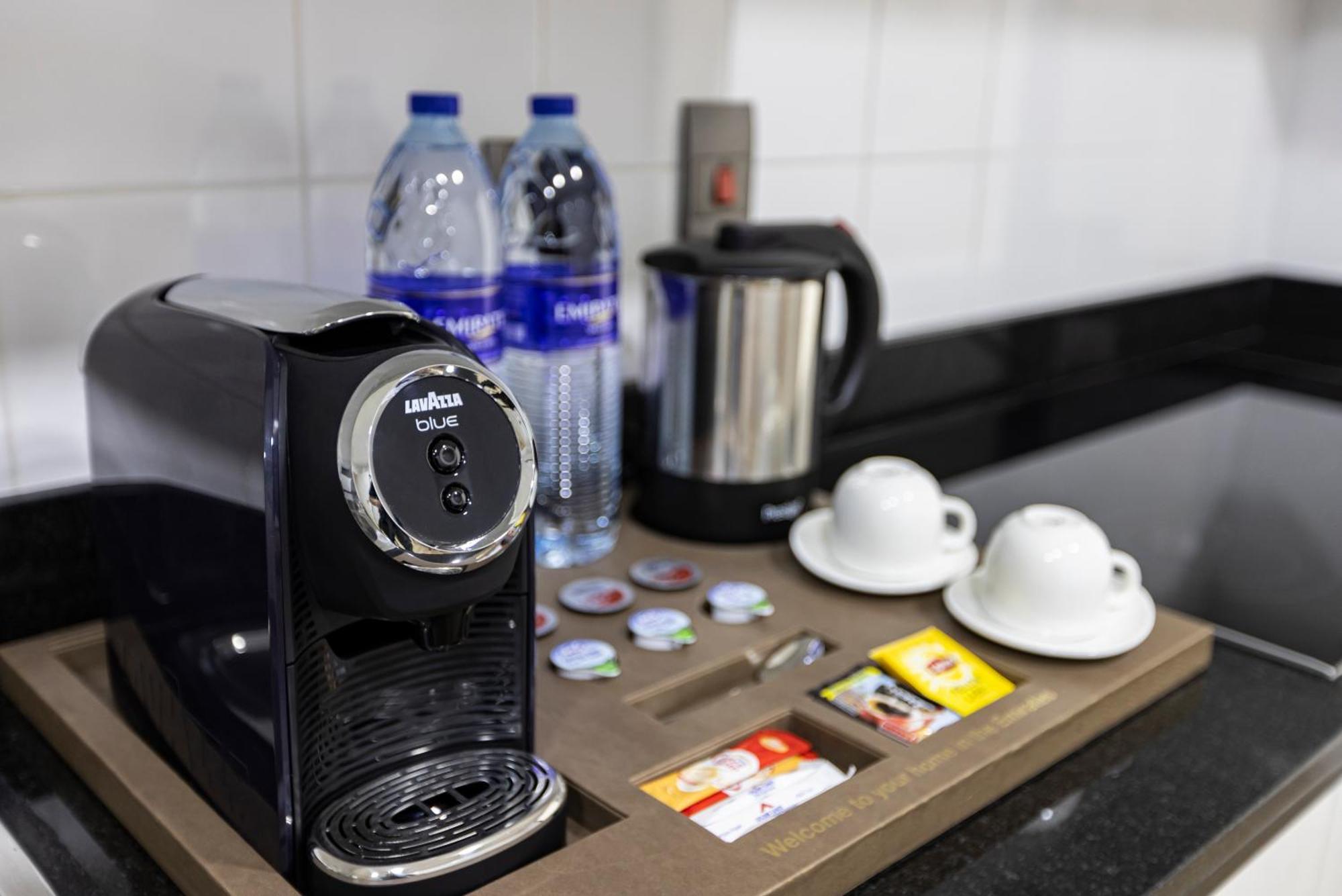 Golden Sands Suites Dubai Bilik gambar