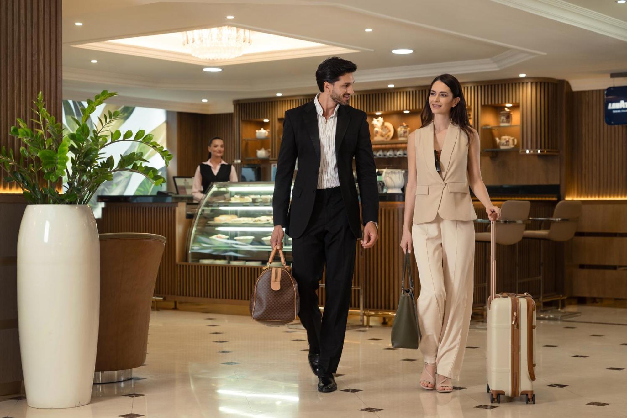 Golden Sands Suites Dubai Luaran gambar